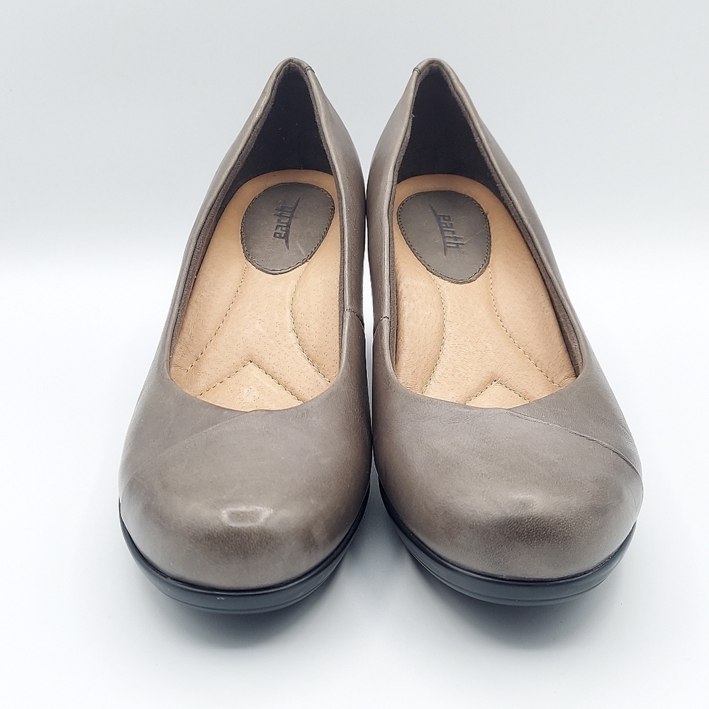 Earth Tamarack Dark Gray Leather Padded Insoles Pumps Heels Size 9.5B - Picture 5 of 11